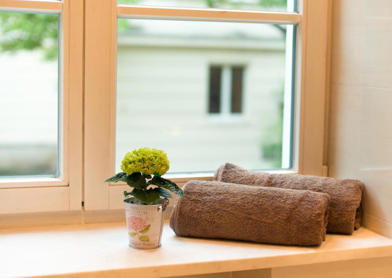 Charme De Varsovie Apartment ภายนอก รูปภาพ