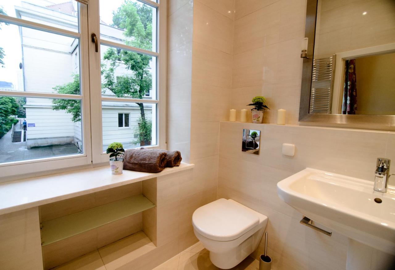 Charme De Varsovie Apartment ภายนอก รูปภาพ