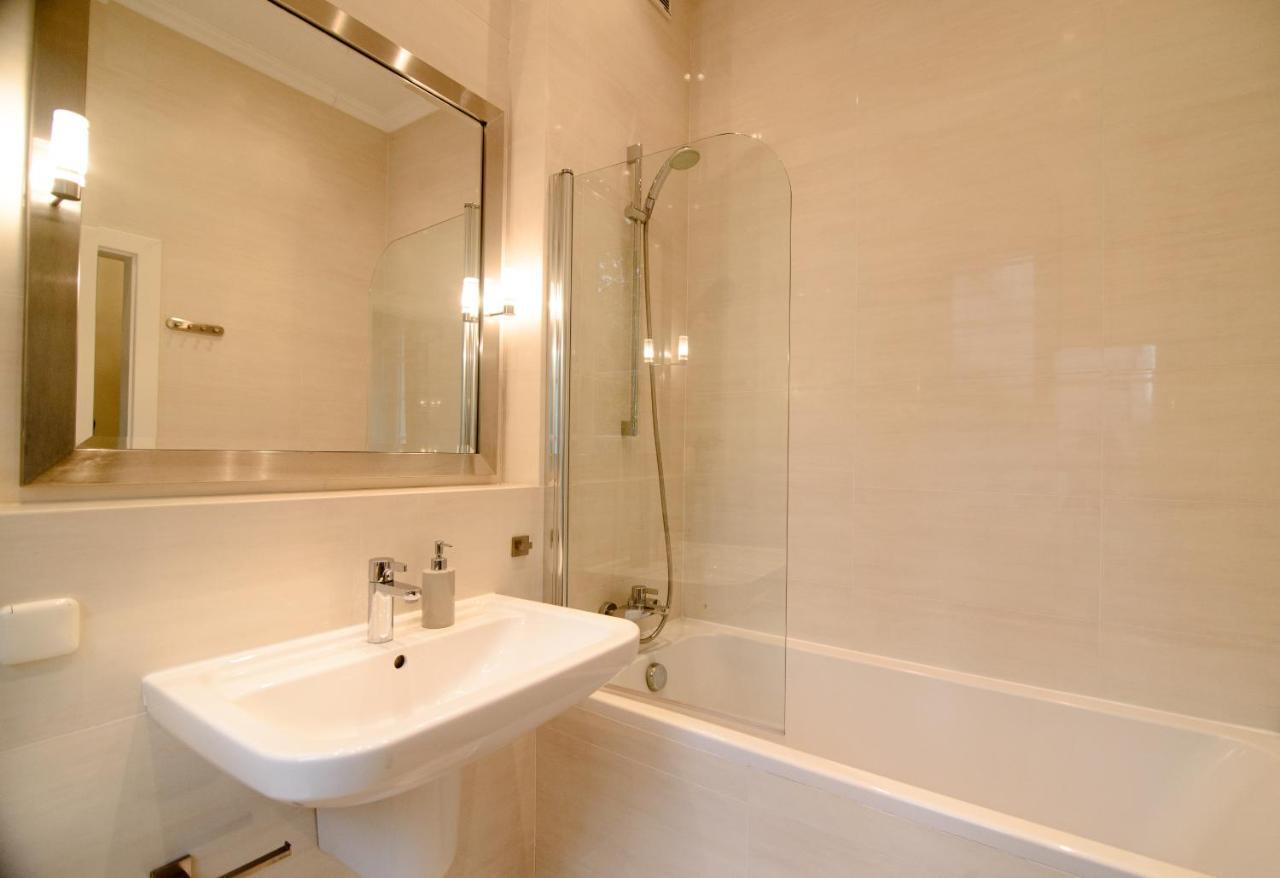 Charme De Varsovie Apartment ภายนอก รูปภาพ